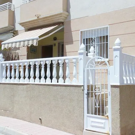 아파트 Apartamento Travesia Gabino 또레비에하